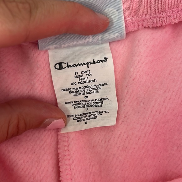 Champion Sweatshorts - Picture 4 of 9